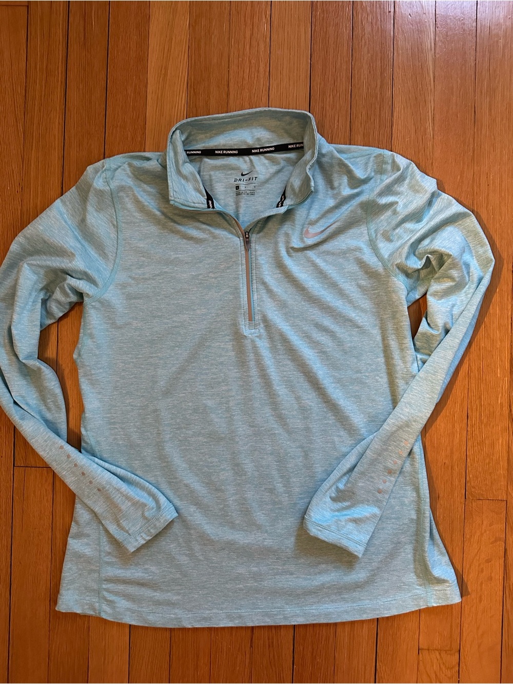 Nike Women’s Size Large Dri-FIT Light Blue Quarter-Zip Pullover
